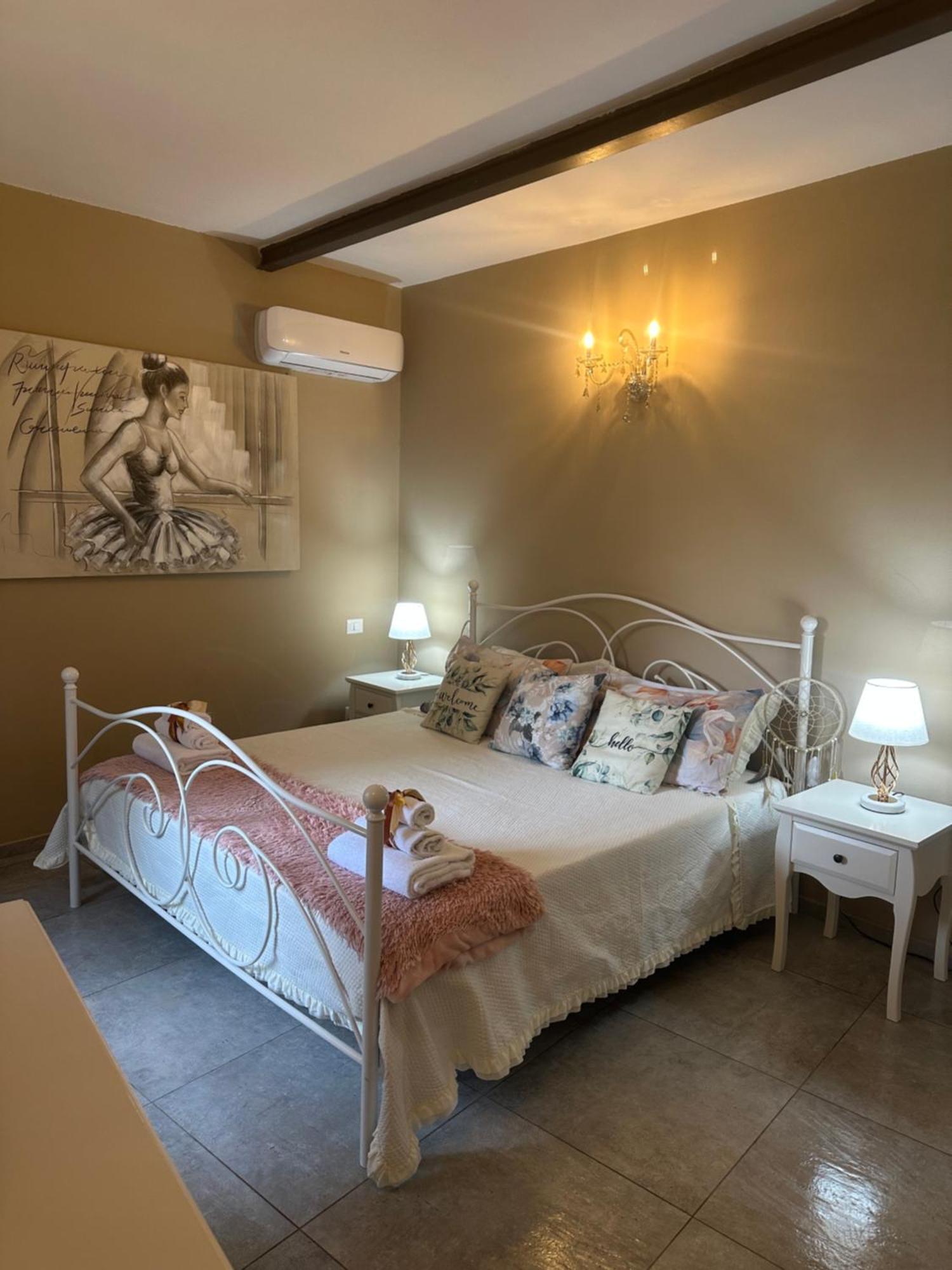 Apartamento Lo Scrigno Dei Sogni San Gimignano Exterior foto