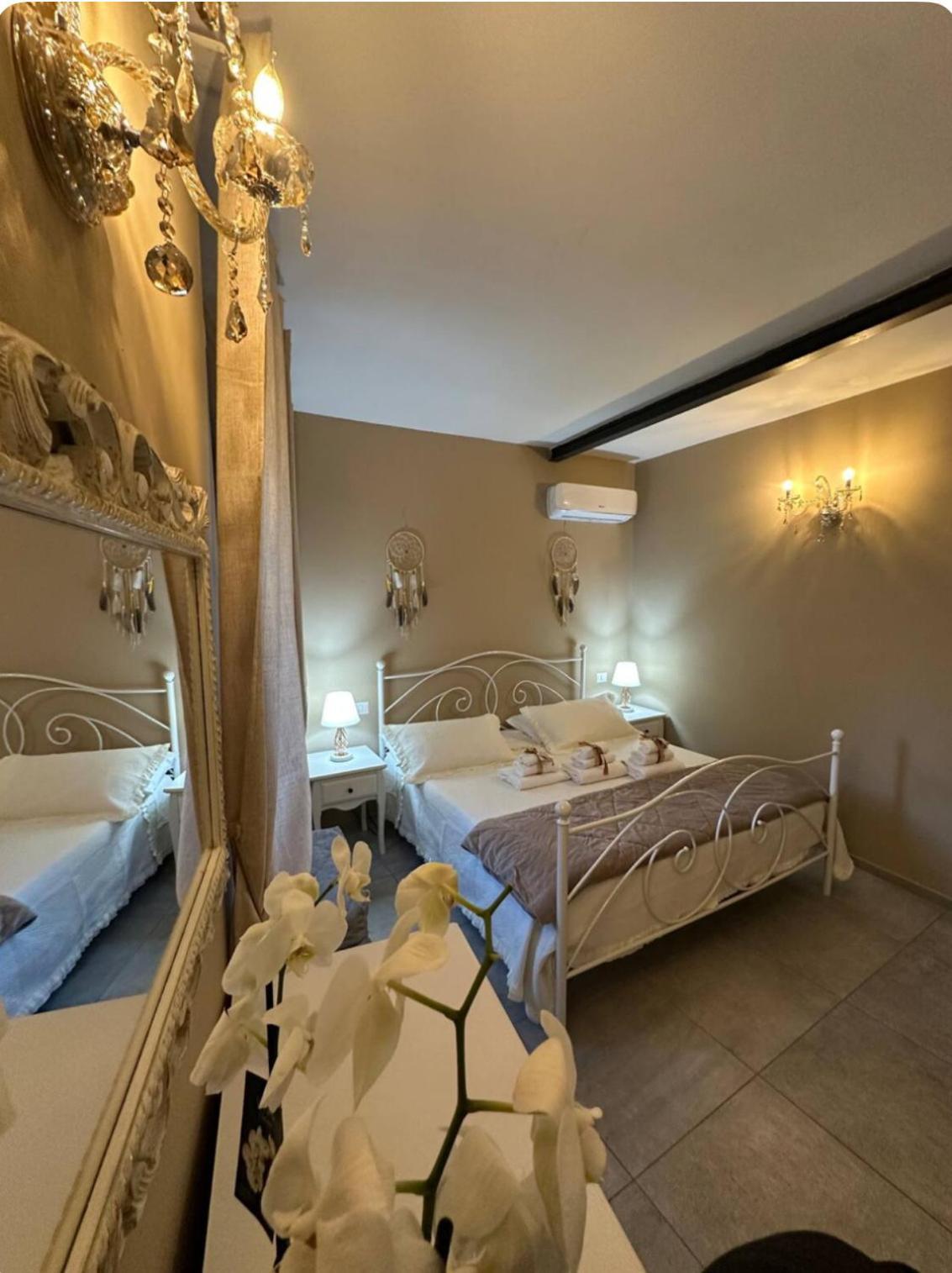 Apartamento Lo Scrigno Dei Sogni San Gimignano Exterior foto